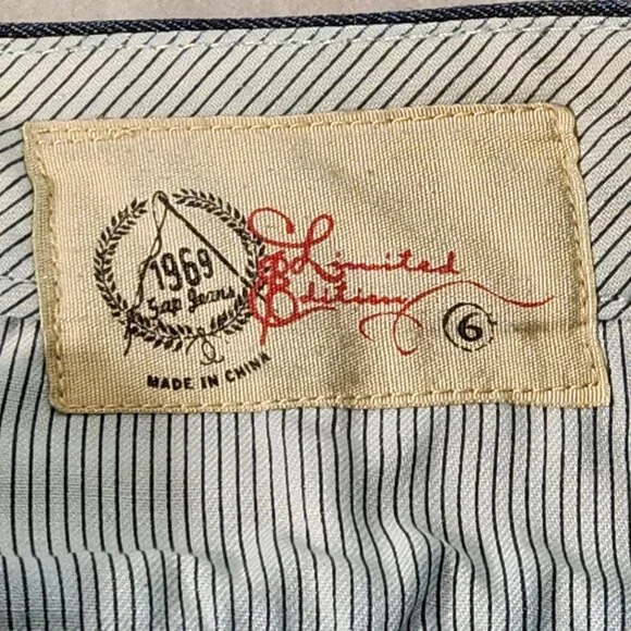 Sap Jeans 1969 Limited Edition Womens Sz 6 Straight Leg 4-Pocket Design Mid Rise - Picture 8 of 10